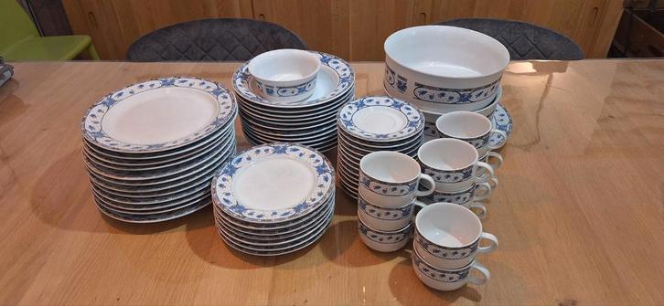 Service porcelaine, Huis en Inrichting, Keuken | Servies, Porselein, Ophalen