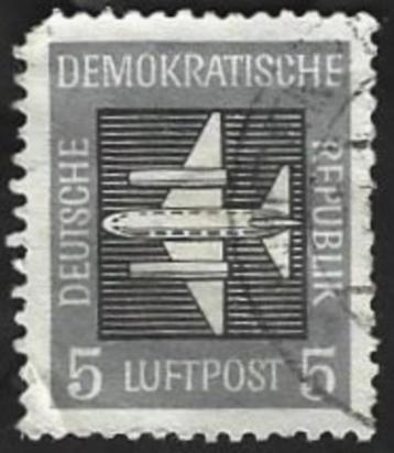 1 Postzegel DDR (Oost-Duitsland) 1957 Vliegtuig (DDR 131) beschikbaar voor biedingen