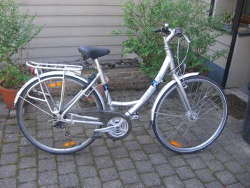 28 inch alu Giant damesfiets met 18 versnellingen kader 50, Vitesses, Giant, Enlèvement, Utilisé