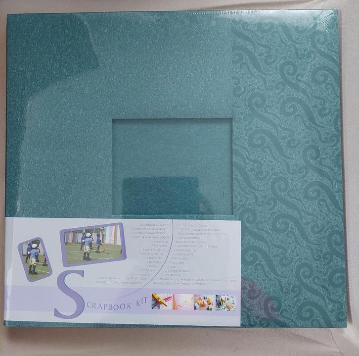 Nieuw scrapbookalbum 30 x 30 cm blauw, Hobby en Vrije tijd, Scrapbooking, Nieuw, Album of Boek, Overige merken, Ophalen of Verzenden