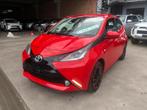 Toyota aygo essence année 2014 97000 km, Autos, Toyota, Tissu, 998 cm³, Carnet d'entretien, Achat