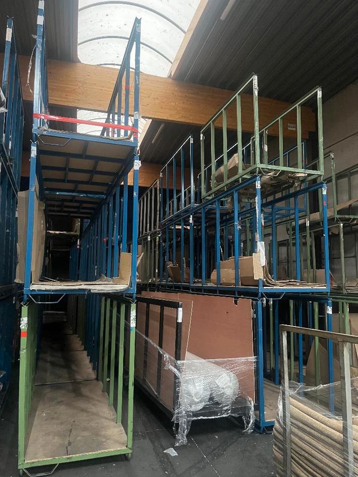 stapelcontainers, Zakelijke goederen, Kantoor en Winkelinrichting | Magazijn, Stelling en Opslag, Ophalen