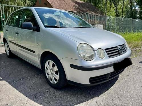 1.2 ESSENCE polo, Auto's, Volkswagen, Particulier, Polo, ABS, Airbags, Airconditioning, Alarm, Boordcomputer, Radio, USB, Benzine