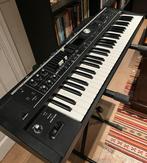 Roland VR-09B Stage Keyboard + tas & stand - in TOPSTAAT, Muziek en Instrumenten, Keyboards, 61 toetsen, Ophalen of Verzenden