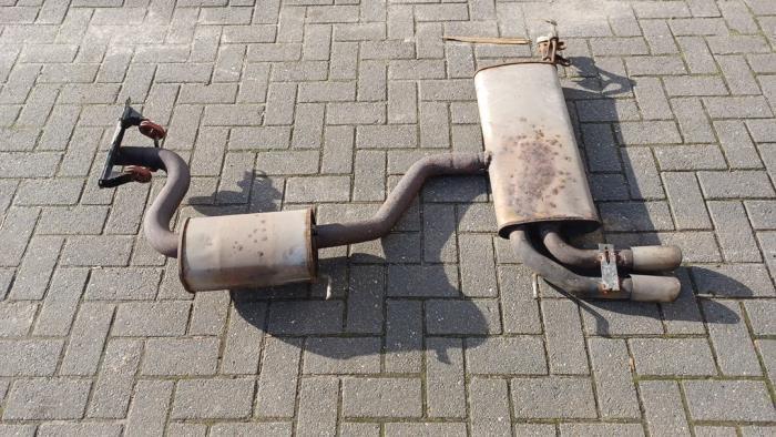 Uitlaat Midden + Einddemper van een Seat Leon, Auto-onderdelen, Uitlaatsystemen, Seat, Gebruikt, 3 maanden garantie, Ophalen of Verzenden