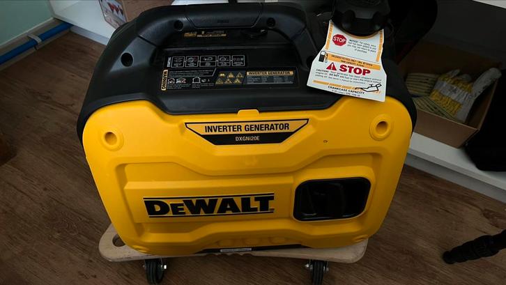 Stroom generator Dewalt, Doe-het-zelf en Bouw, Gereedschap | Overige machines, Nieuw, Ophalen