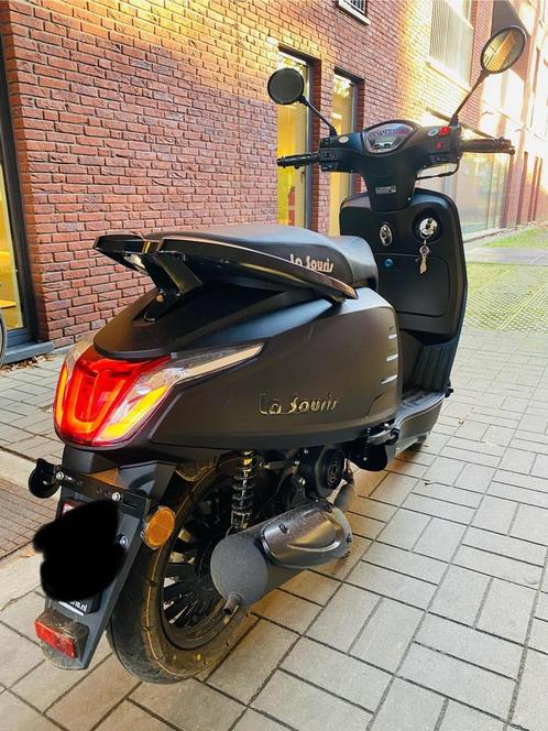Brommer A-klasse, Fietsen en Brommers, Scooters | Overige merken, Zo goed als nieuw, Klasse A (25 km/u), Benzine, Ophalen