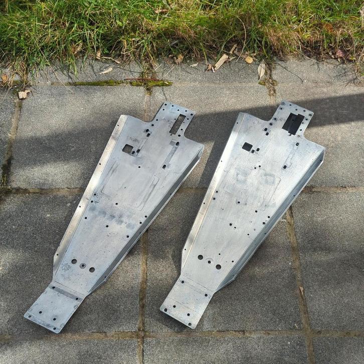 FG offroad 2wd bodemplaten €10/stuk (Marder, Baja, Beetle), Hobby en Vrije tijd, Modelbouw | Radiografisch | Auto's, Gebruikt