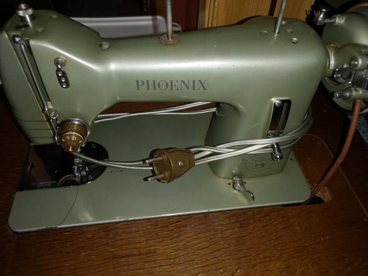 PHOENIX pedaalnaaimachine, Hobby en Vrije tijd, Naaimachines en Toebehoren, Zo goed als nieuw, Naaimachine, Ophalen