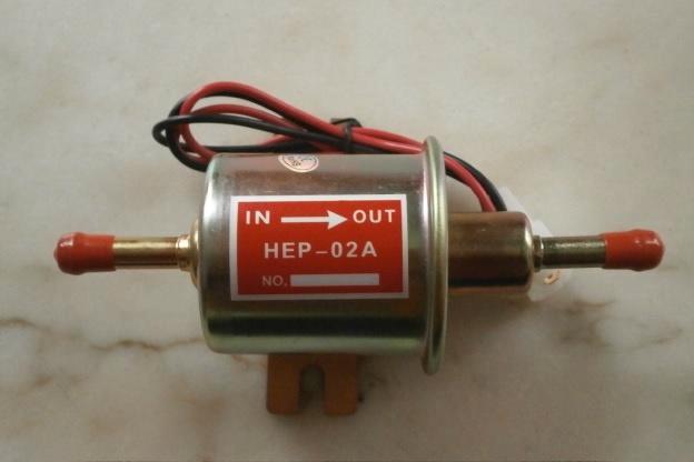 pompe à essence électrique basse pression 12 V, Auto-onderdelen, Brandstofpompen, Ophalen of Verzenden