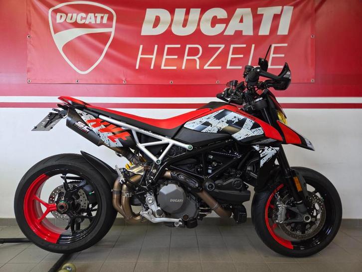 Hypermotard 950 RVE, Motoren, Motoren | Ducati, Bedrijf, Sport, meer dan 35 kW, 2 cilinders, Motorrijbewijs A, ABS, LED Verlichting