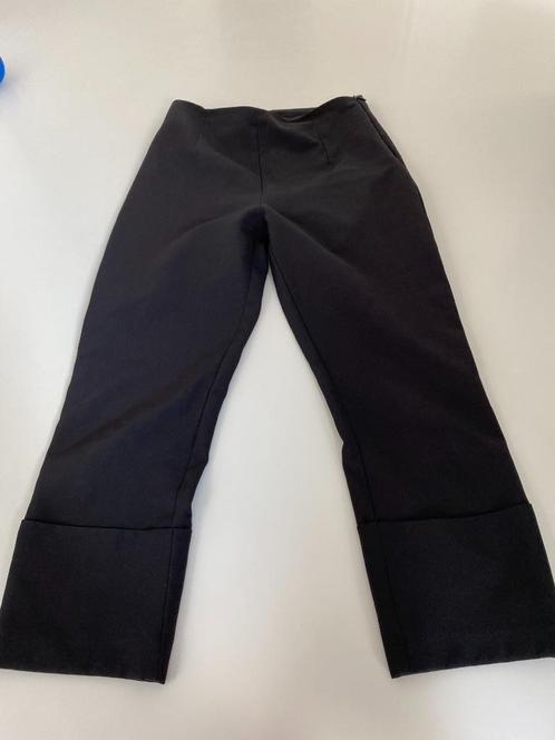 zwarte broek xs/s, Vêtements | Femmes, Culottes & Pantalons, Comme neuf, Taille 34 (XS) ou plus petite, Noir, Trois-quarts, Enlèvement ou Envoi