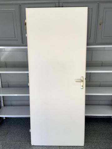 Massief houten deur van 83x202 cm — ideaal voor klussers ️ beschikbaar voor biedingen