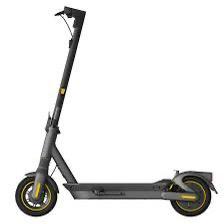 Ninebot Max GE2 900W elektrische scooter met motor, Fietsen en Brommers, Steps, Zo goed als nieuw, Elektrische step (E-scooter)