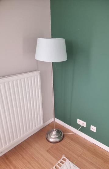 Lampadaire Ikea beschikbaar voor biedingen