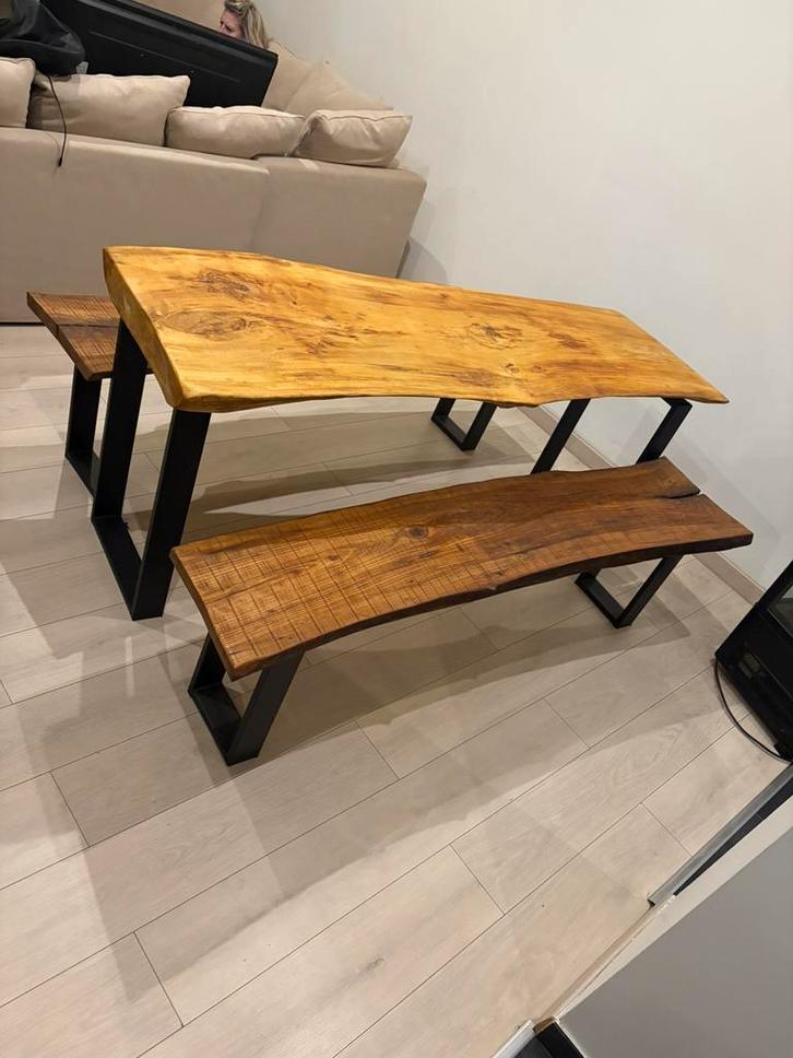 Boomstam Tafelset, Antiek en Kunst, Antiek | Meubels | Tafels, Ophalen