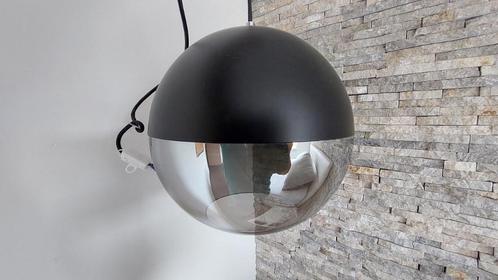 Retro jaren '70 Space-age bollamp, Maison & Meubles, Lampes | Suspensions, Comme neuf, 75 cm ou plus, Verre, Métal, Enlèvement