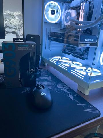 souris logitech g903 avec le capteur Hero 25k, Informatique & Logiciels, Souris, Enlèvement ou Envoi, Logitech, Comme neuf