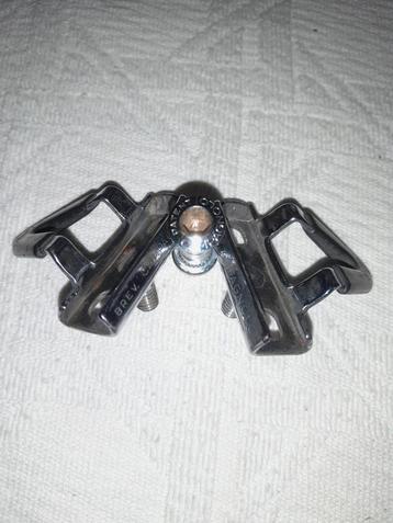 Vintage campagnolo record rembokhoedjes en zadelpenklem beschikbaar voor biedingen
