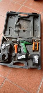 Hitachi-schroevendraaier, Gebruikt