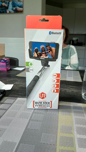 Urban revolt Selfie stick wireless, Enlèvement, Comme neuf