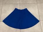 zwierig, felblauw rokje maat SMALL   NIEUWSTAAT, Vêtements | Femmes, Jupes, Enlèvement ou Envoi, Comme neuf, Bleu, Stradivarius