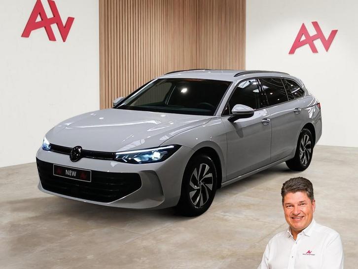 Volkswagen Passat Variant 1.5 eTSI DSG ** Zetel/Stuurverwar, Auto's, Volkswagen, Bedrijf, Passat, ABS, Adaptive Cruise Control