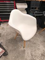 2 witte kuipstoelen, Tuin en Terras, Ophalen