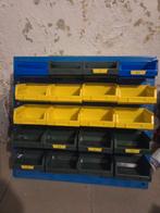 Panneau mural porte-outils avec bacs à bec, Enlèvement, Utilisé