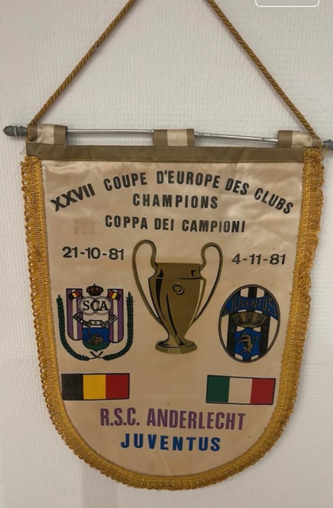 Programmes, fanions, tickets RSC Anderlecht, Collections, Articles de Sport & Football, Neuf, Envoi