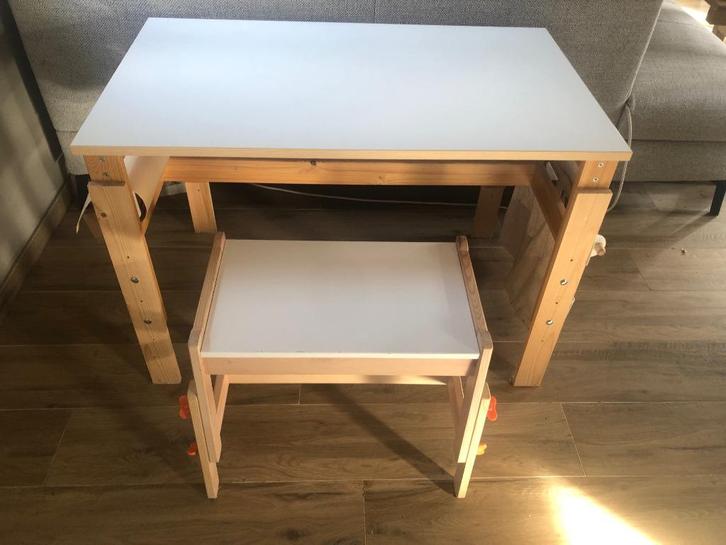 bureau/tekentafel + kinderbankje met opberger, Huis en Inrichting, Bureaus, Zo goed als nieuw, Bureau, In hoogte verstelbaar, Ophalen