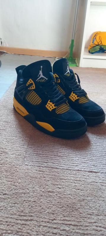 Nike Air Jordan 4 Yellow Thunders 2023  beschikbaar voor biedingen