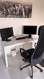 Bureau MALM blanc ikea + accessoires offerts !, Huis en Inrichting, Ophalen, Zo goed als nieuw, Bureau