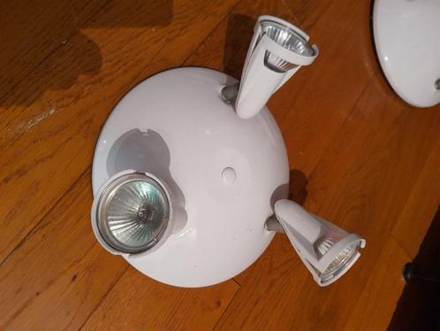 lampen 7 schotels met elk 3 spots en transfo, Huis en Inrichting, Lampen | Losse lampen, Zo goed als nieuw, Halogeen (gloei)lamp