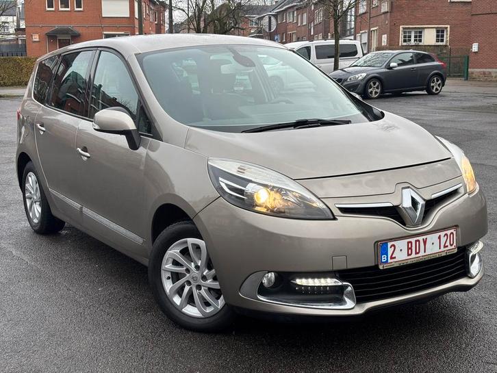 Renault Grand Scenic 1.2Tce, Auto's, Renault, Particulier, Grand Scenic, ABS, Airbags, Airconditioning, Bluetooth, Boordcomputer