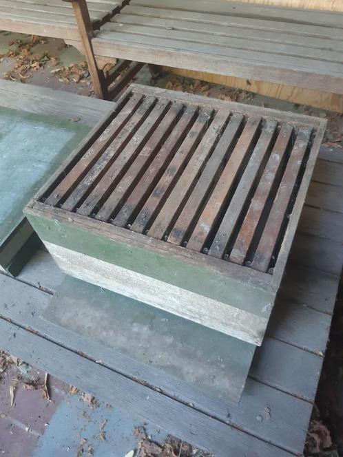 bijenkast kempisch, Dieren en Toebehoren, Overige Dieren-accessoires, Gebruikt, Ophalen