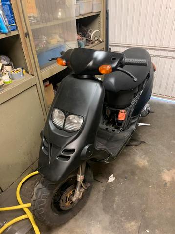 ‼️ Piaggio Typhoon à vendre en pièces détachées ‼️, Autres modèles, Enlèvement ou Envoi, Comme neuf, Classe B (45 km/h)
