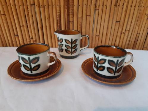 Boch Rambouillet vintage 1966, 2 tasses & soucoupes, crémier, Maison & Meubles, Cuisine | Vaisselle, Utilisé, Tasse(s) et/ou soucoupe(s)