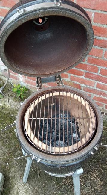 Komado BBQ, Enlèvement, Utilisé, Big green egg, Avec accessoires