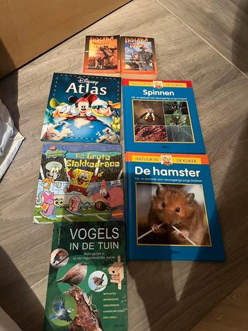 Verschillende boeken per stuk 5€ beschikbaar voor biedingen