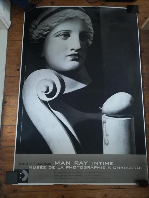 zeer grote affiche Man Ray: expo Musée de la photographie, Antiquités & Art, Curiosités & Brocante, Enlèvement