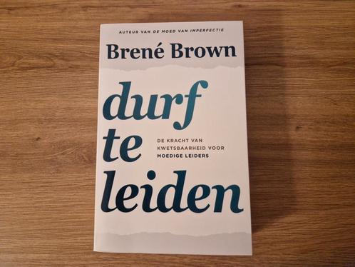 Brené Brown - Durf te leiden, Boeken, Psychologie, Zo goed als nieuw, Ophalen