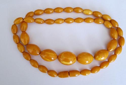 Antieke ketting Bakeliet "Egg Yolk", jaren 1920-30, Handtassen en Accessoires, Antieke sieraden, Ketting, Verzenden