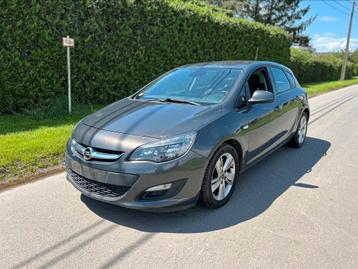 Opel Astra 2013 FaceLift 1.7 Diesel Top Staat