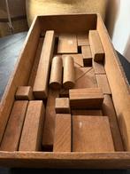 Zeer oude houten blokken doos, Antiek en Kunst, Ophalen