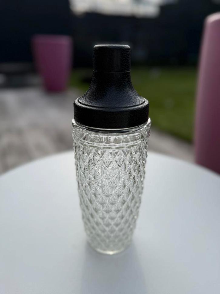 Glazen cocktail mixer/shaker van Nestlé., Antiek en Kunst, Antiek | Glaswerk en Kristal, Ophalen