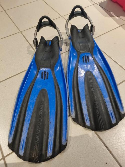 Duikpalmen Mares met hielveren, Watersport en Boten, Duiken, Zo goed als nieuw, Ophalen