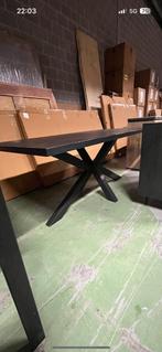 Nieuwe moderne tafel 180 x 90cm, Huis en Inrichting, Tafels | Eettafels, Ophalen