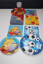 Jongens servietten, kartonnen bortjes en mikey bekers, Ophalen of Verzenden, Zo goed als nieuw, Feestartikel