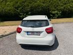 Mercedes A160 bj 2017 met 121000 km, Auto's, Mercedes-Benz, Voorwielaandrijving, Stof, Wit, 5 deurs